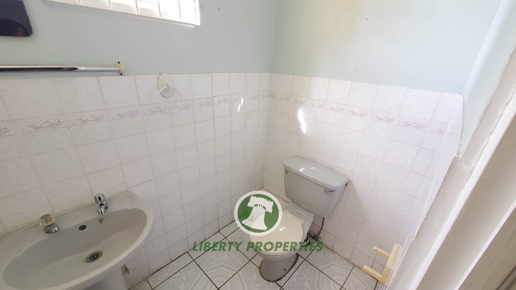 Rented: House for Rent in Arnos Vale, St. Vincent and the Grenadines. Rental Monthly Price:$2,500.00XCD-