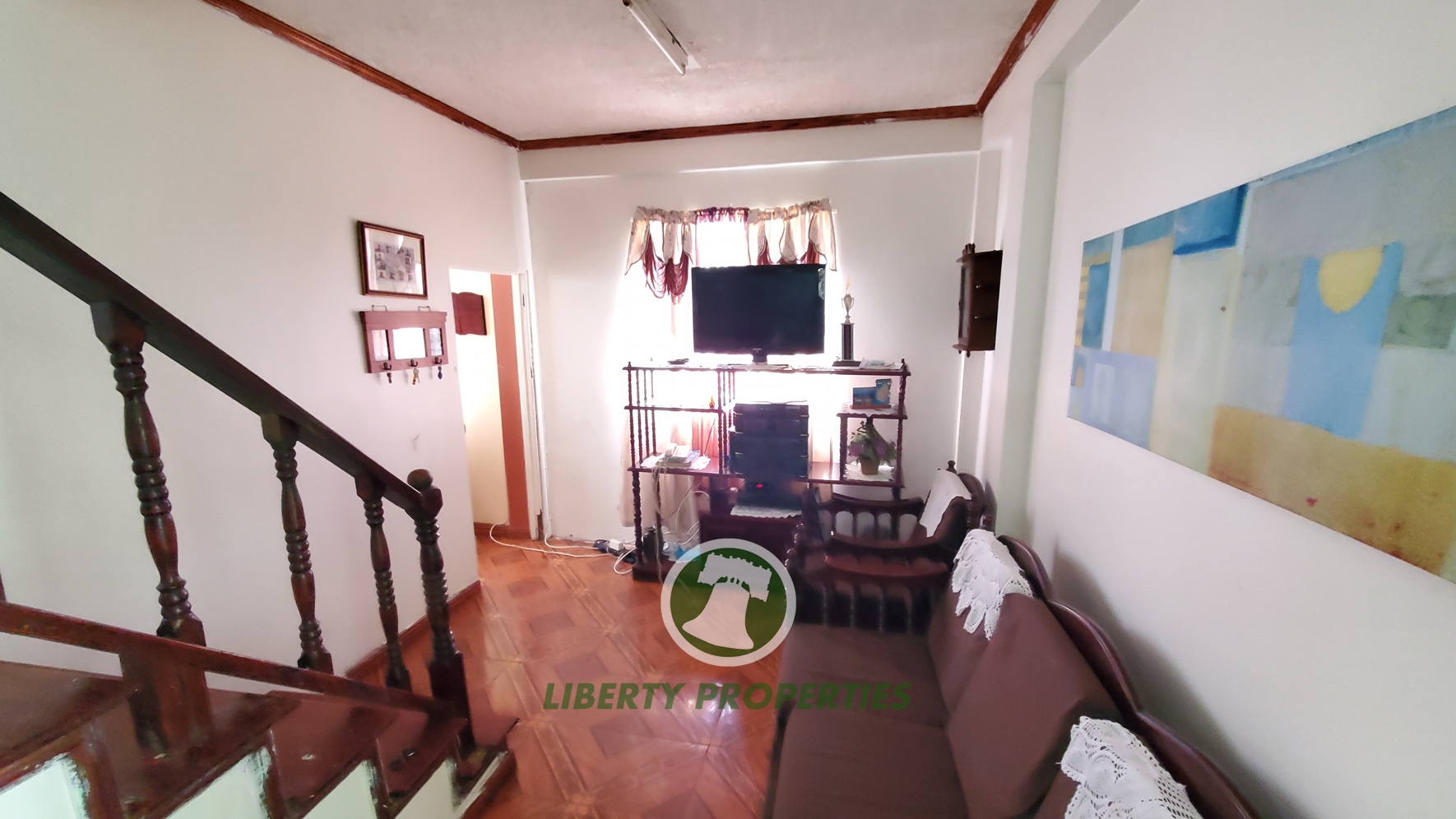 Cozy family home nestled in the quiet and desirable residential neighborhood of Villa B, this charming two-storey home offers a unique blend of space, comfort, and views. Set on a generous 9,752 sq ft:$685,000.00XCD-Open to offers