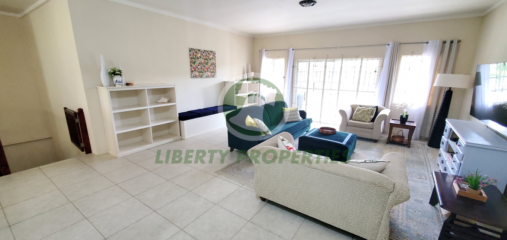 LONG TERM RENTAL  ·  SAINT VINCENT AND THE GRENADINES(Contact Agent Now)