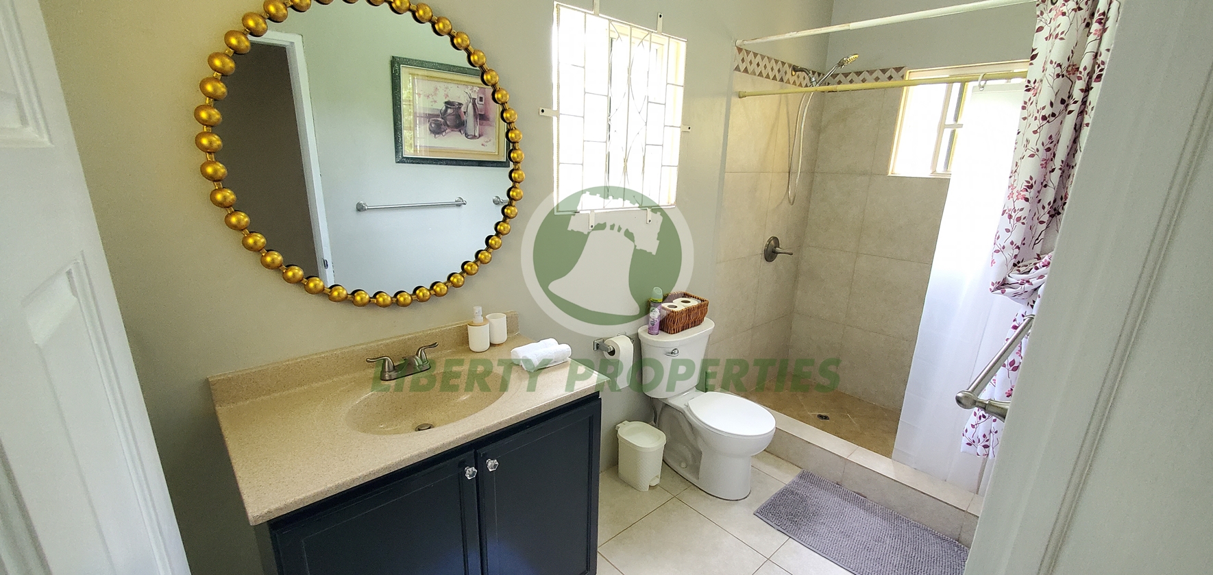 LONG TERM RENTAL  ·  SAINT VINCENT AND THE GRENADINES(Contact Agent Now)