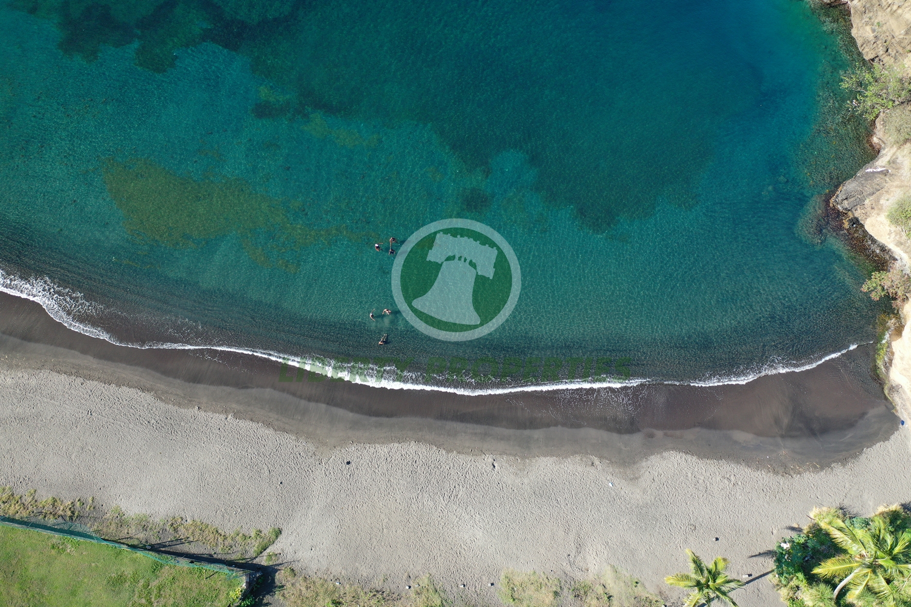 default Prime BeachFront Land available in the Town of Layou, Saint Vincent and the Grenadines. Contact Agent Now!