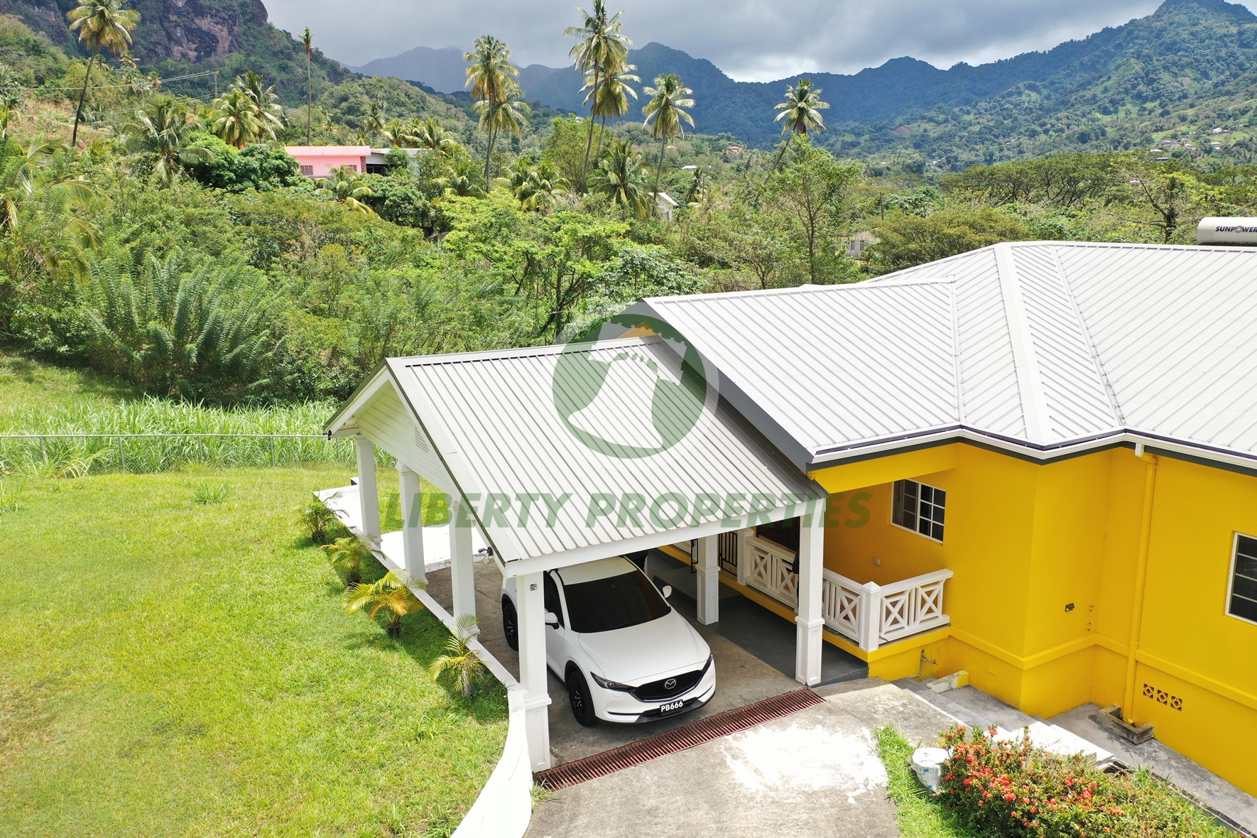 LONG TERM RENTAL  ·  SAINT VINCENT AND THE GRENADINES(Contact Agent Now)