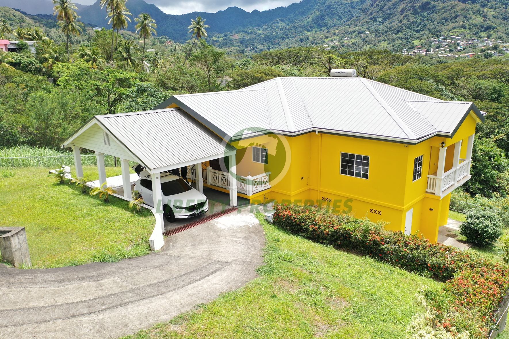 LONG TERM RENTAL  ·  SAINT VINCENT AND THE GRENADINES(Contact Agent Now)