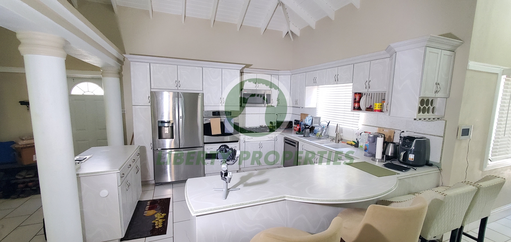 UPPER VILLA ROSE COTTAGE Property, Saint Vincent and the Grenadines. List price:$1,900,000.00XCD-Open to offers