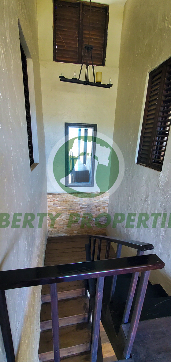 Exceptional Caribbean Investment Property – Villa/Fountain, Saint George, Saint Vincent and the Grenadines. List Price:$1,100,000.00USD