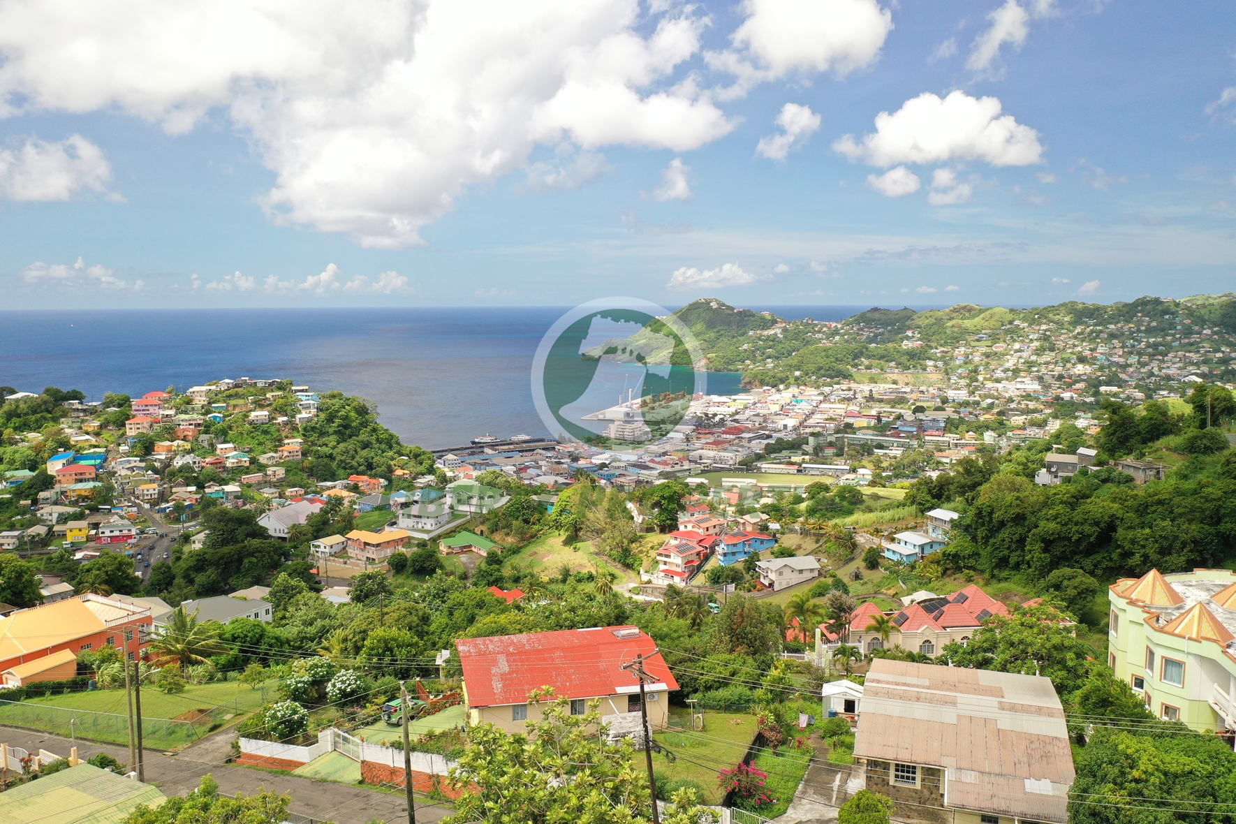 FOR SALE | SPACIOUS 5-BEDROOM RESIDENCE located at Dorsetshire Hill, Saint Vincent and the Grenadines. List price:$890,000.00-Open to offers
