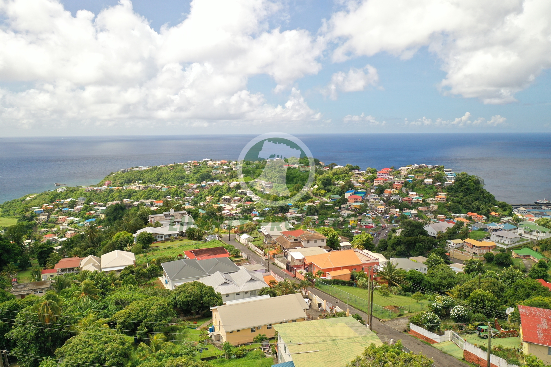 FOR SALE | SPACIOUS 5-BEDROOM RESIDENCE located at Dorsetshire Hill, Saint Vincent and the Grenadines. List price:$890,000.00-Open to offers