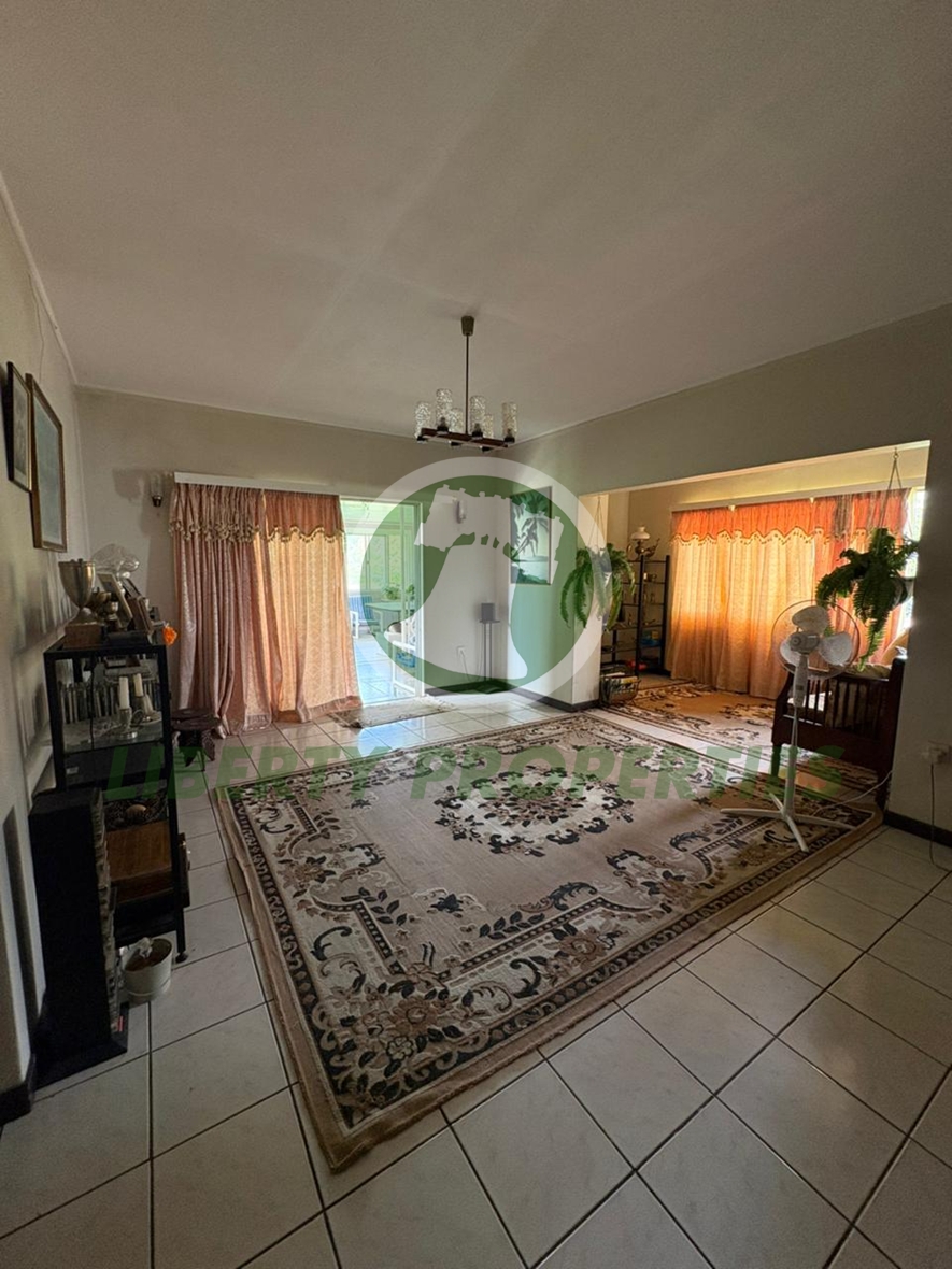 FOR SALE | SPACIOUS 5-BEDROOM RESIDENCE located at Dorsetshire Hill, Saint Vincent and the Grenadines. List price:$890,000.00-Open to offers